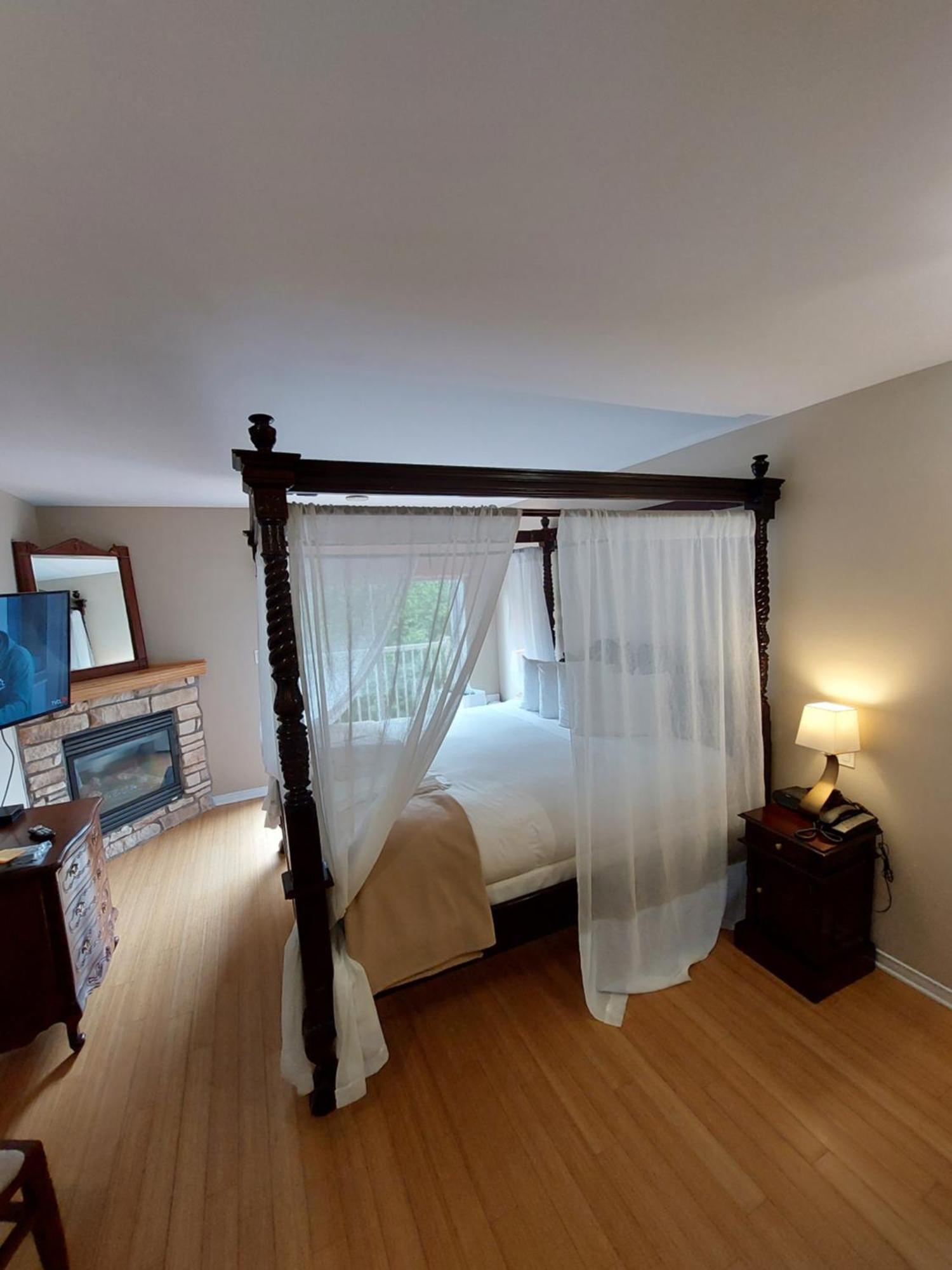 Studio-Hotel Villegiature Saint-Sauveur Piedmont ภายนอก รูปภาพ