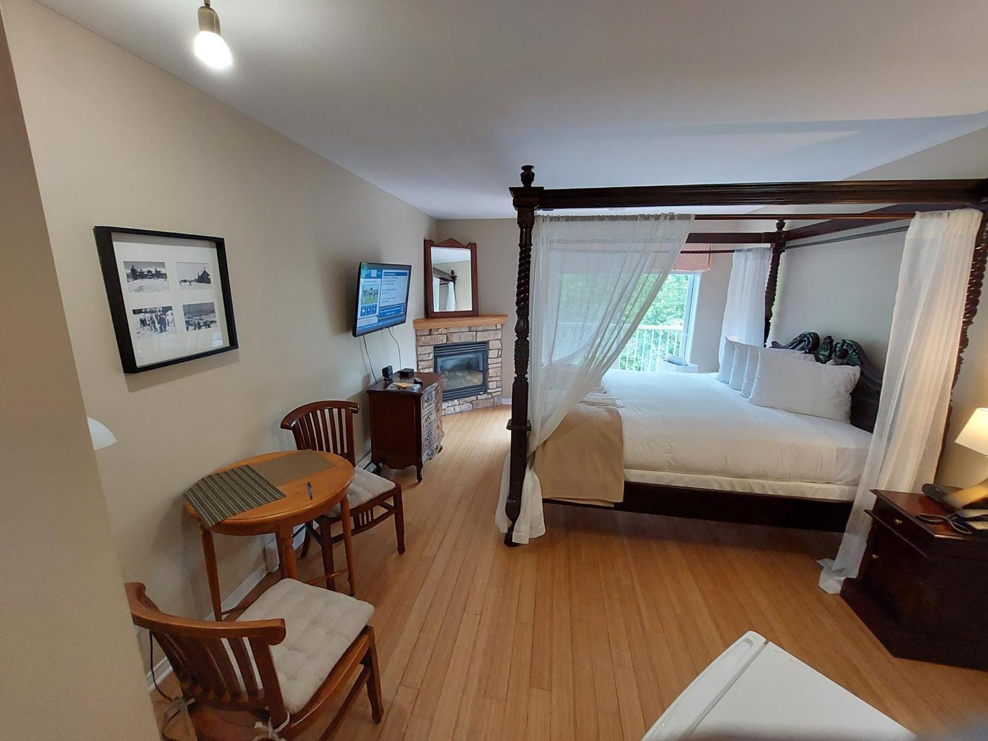Studio-Hotel Villegiature Saint-Sauveur Piedmont ภายนอก รูปภาพ