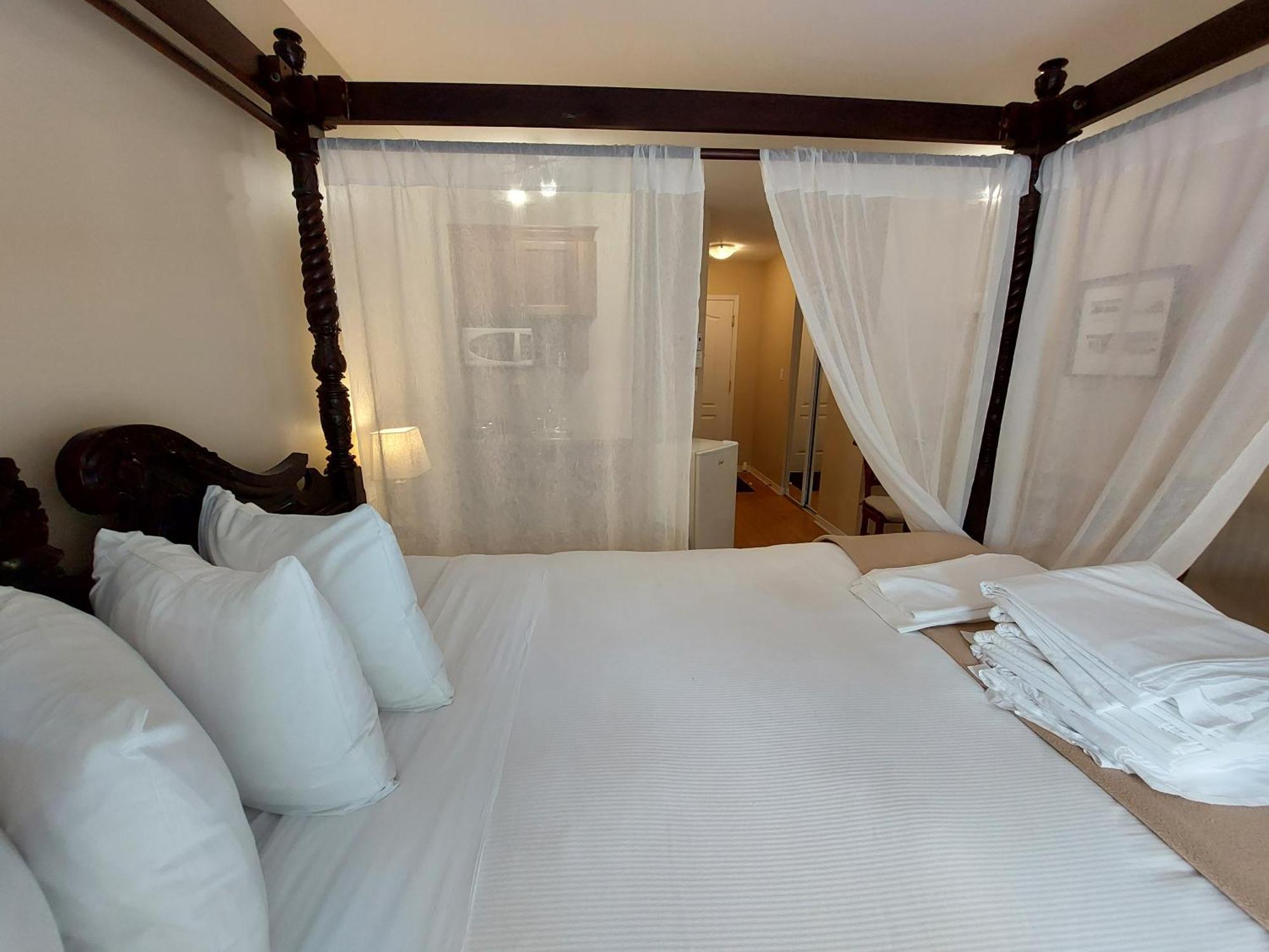 Studio-Hotel Villegiature Saint-Sauveur Piedmont ภายนอก รูปภาพ